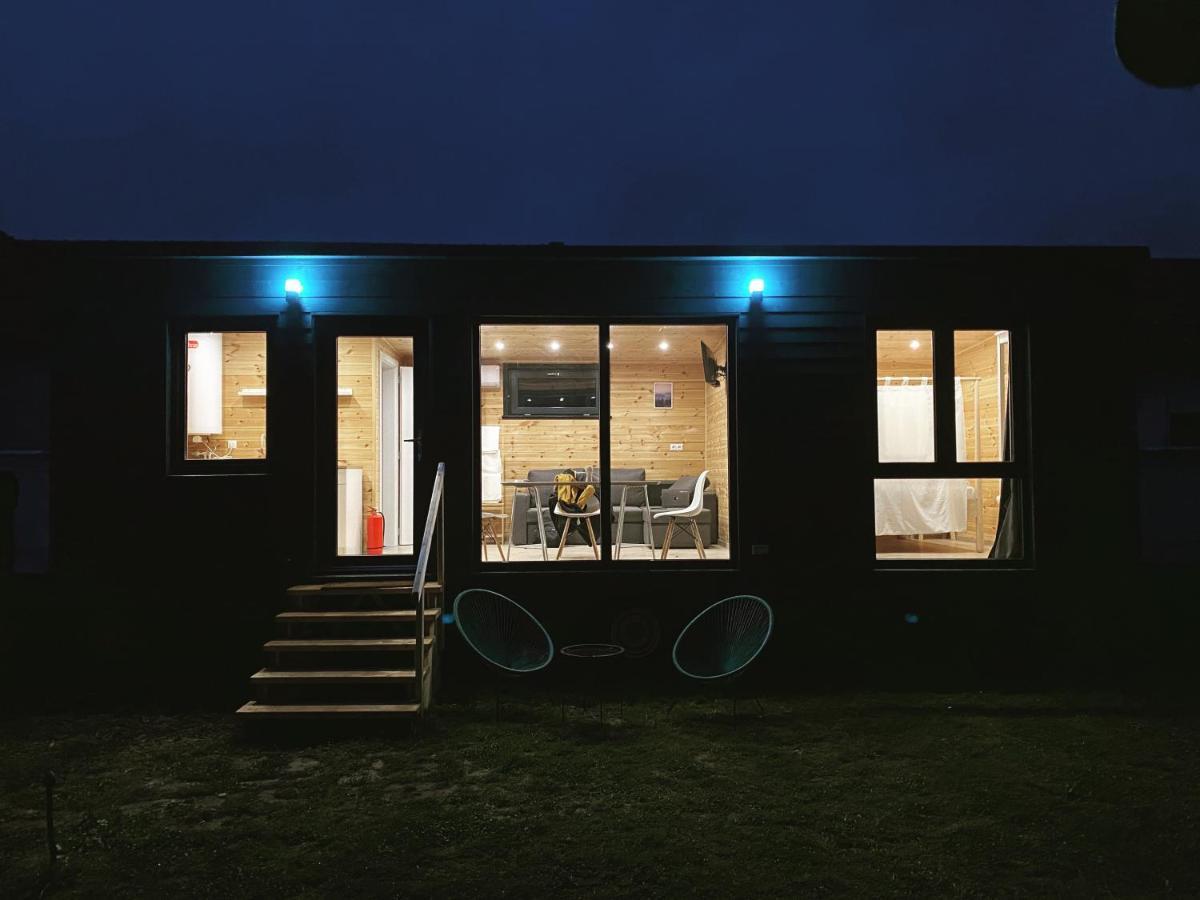 Villa Pixel - Tiny Campus Tîrgu Secuiesc Exterior foto
