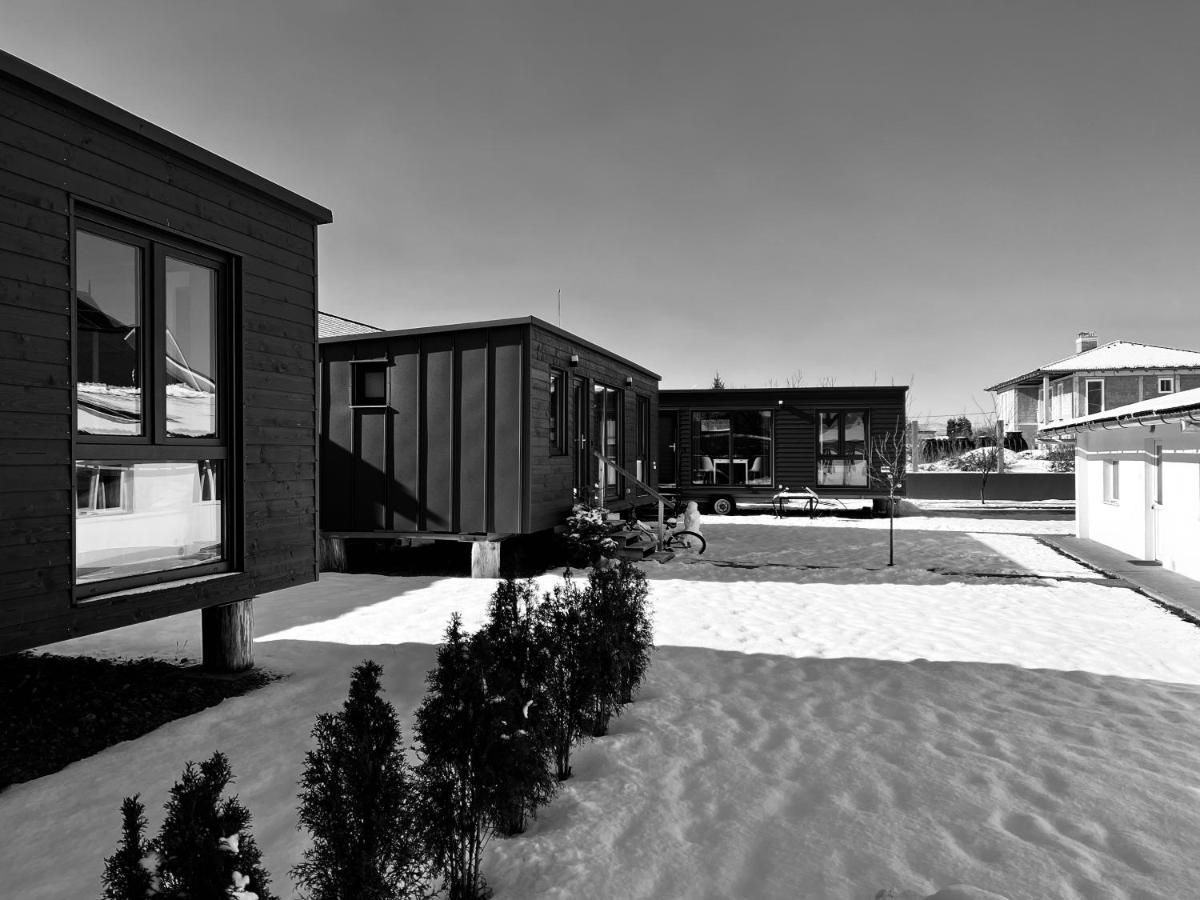 Villa Pixel - Tiny Campus Tîrgu Secuiesc Exterior foto